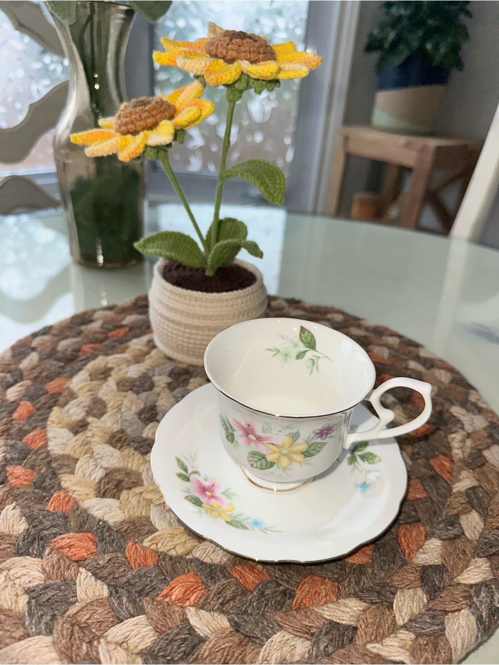 Vintage (1970-80) Royal Wessex Porcelain Teacup/Saucer set “Clementine” Floral
